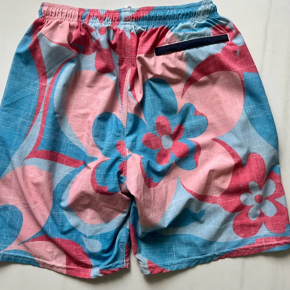 Blue/Coral Toes on the Nose Swim Shorts with 2 Front Pockets Back Zip Pocket Med - Picture 4 of 4